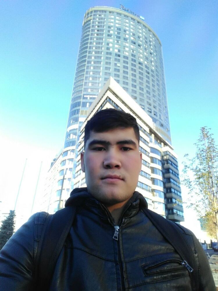  41700905  Abdurasul, 28 ,    