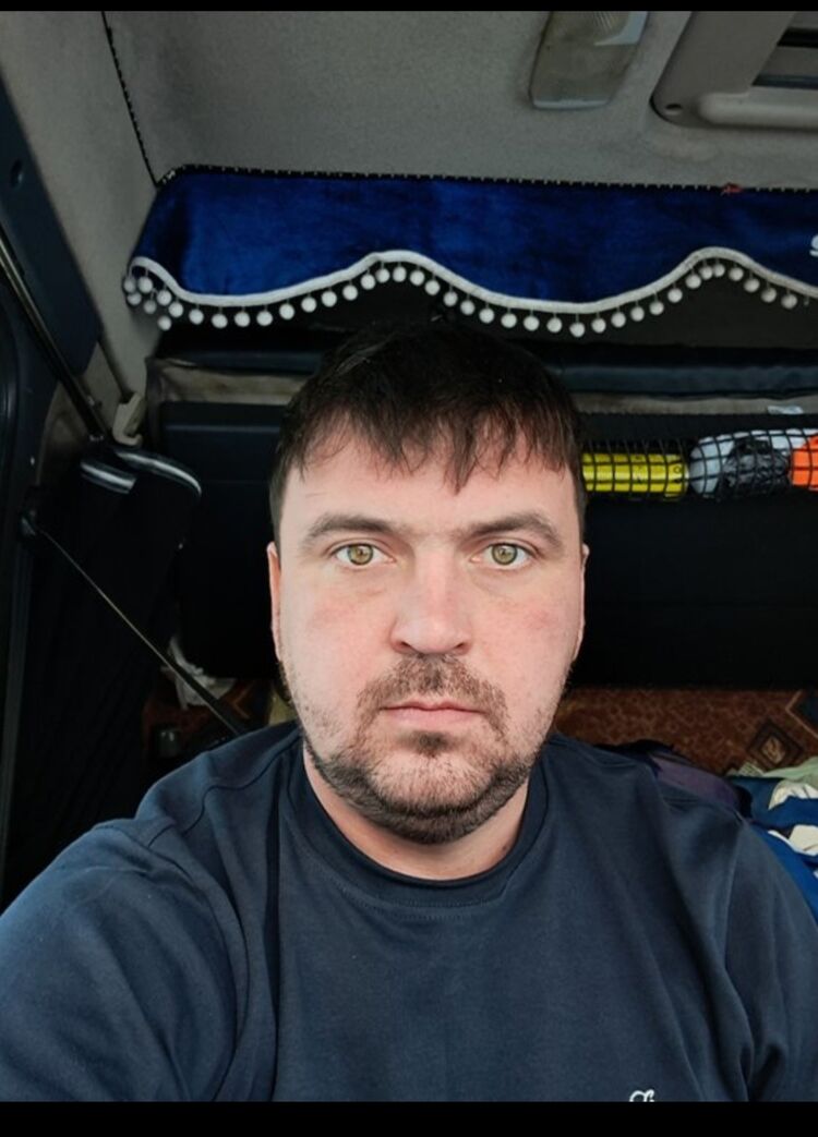  51737135  Sergei, 34 ,    