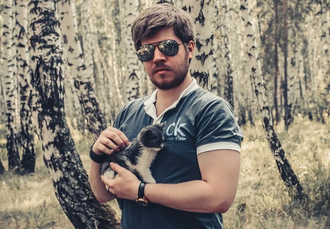  ,   AlexsXoma, 33 ,   ,   