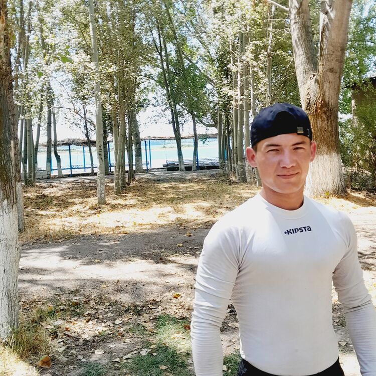 ���� 42376575 ����� Bekzod, 23 ����, ���� ���������� � ��������