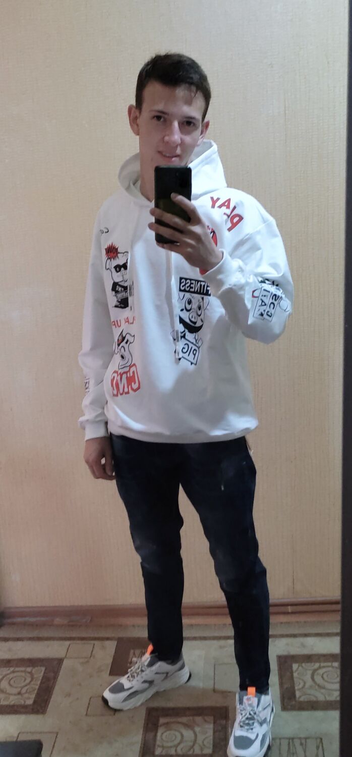  ,   Kirill, 21 ,   ,   