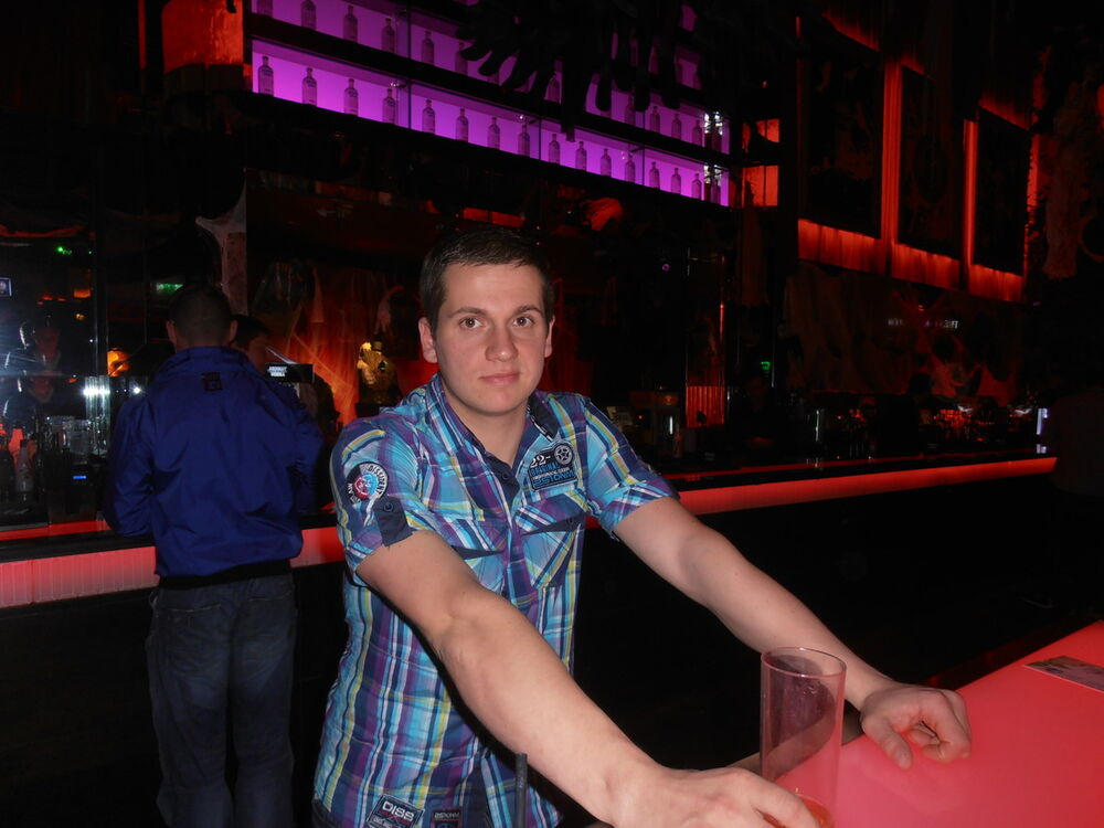  ,   Boriss, 38 ,   ,   , c 