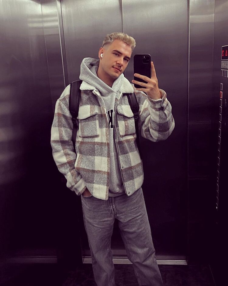 ���� 44240915 ������� ���������, 36 ���, ���� ���������� � �������������