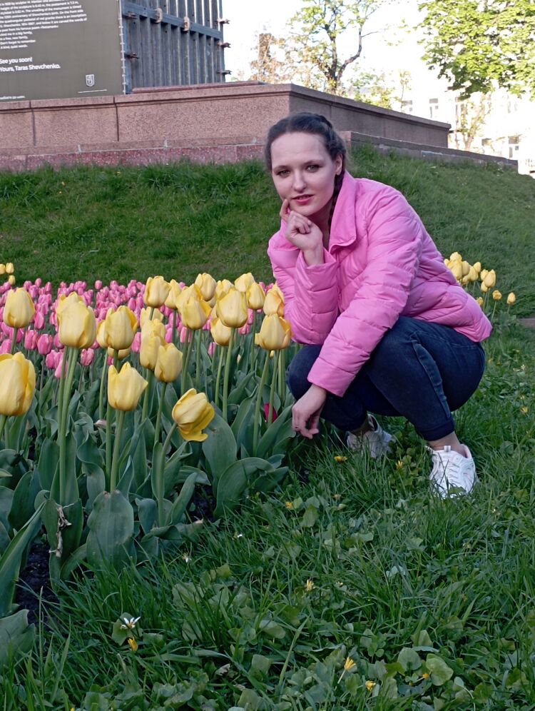  ,   Marina, 26 ,     , c 