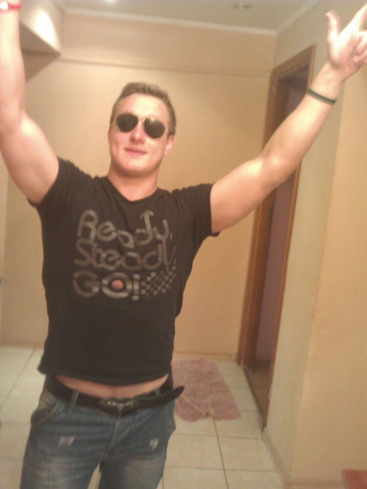  ,   Sergey, 31 ,   ,   , c , 
