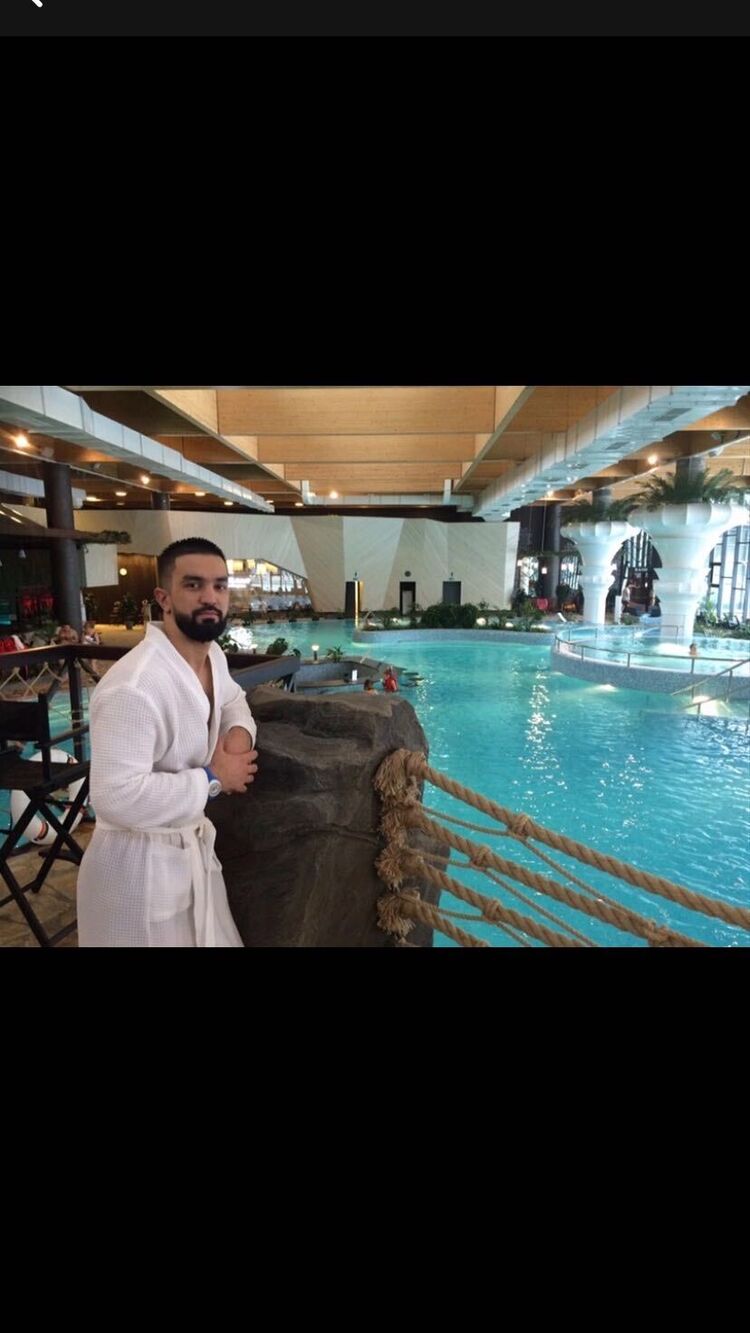  ,   Karl sru ya, 33 ,   ,   