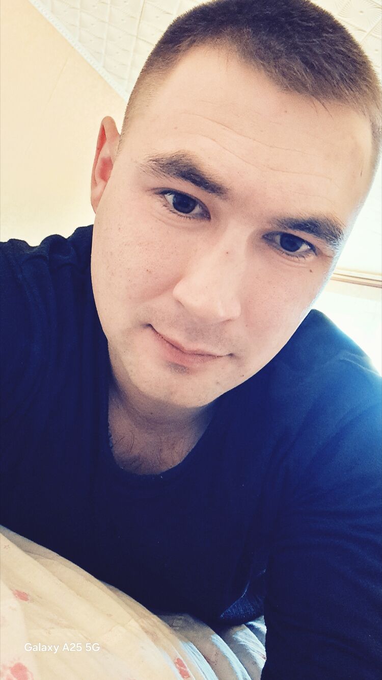  48306755  Alexey, 29 ,    