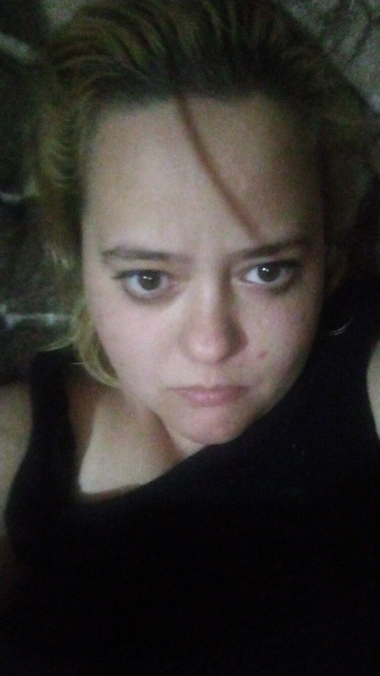  48340785  Liliana, 32 ,    
