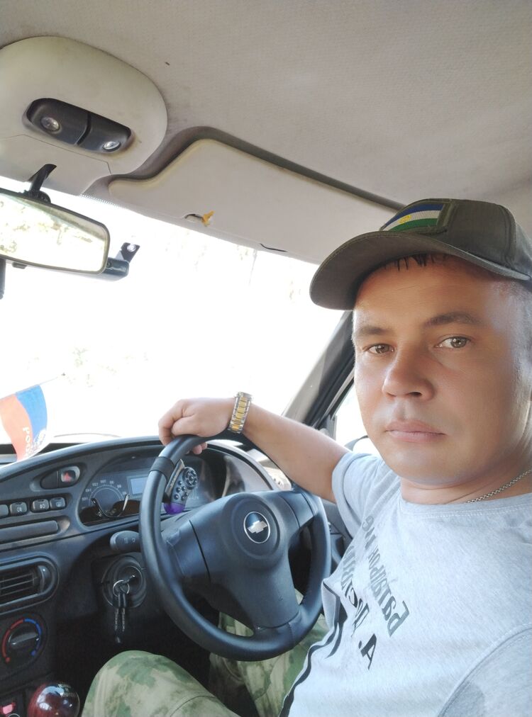  37596995  , 34 ,    