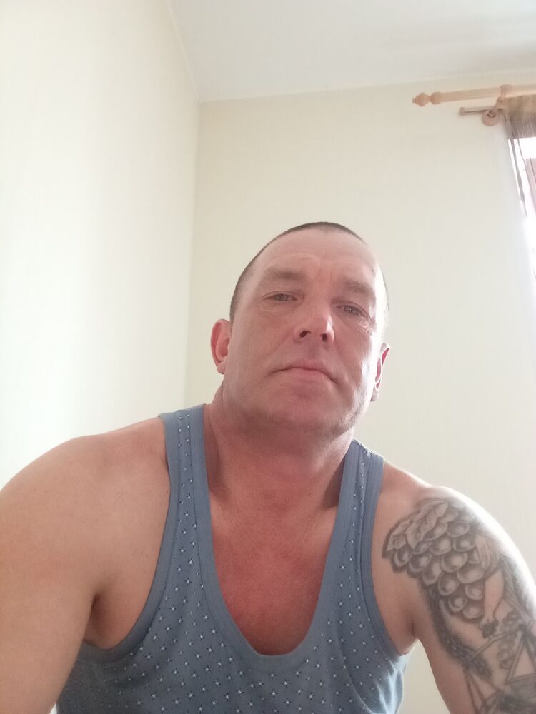  42445235  , 46 ,    