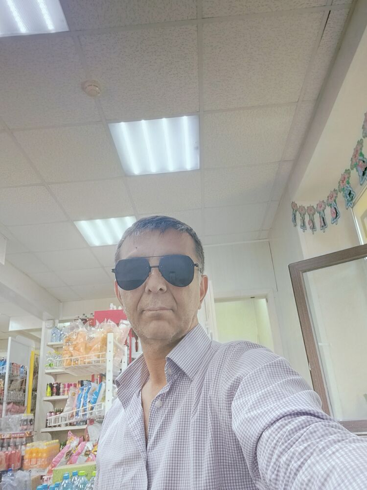  52823685  , 53 ,    -