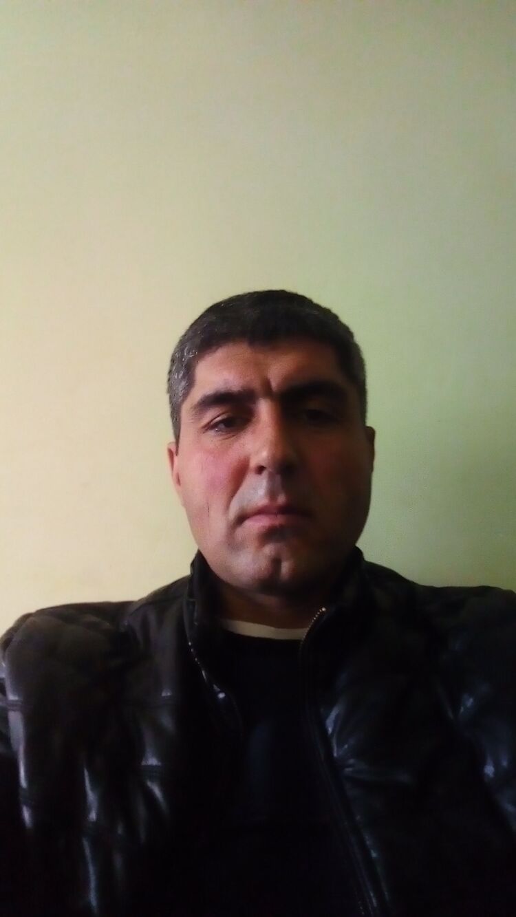  44363935  Shams, 39 ,    