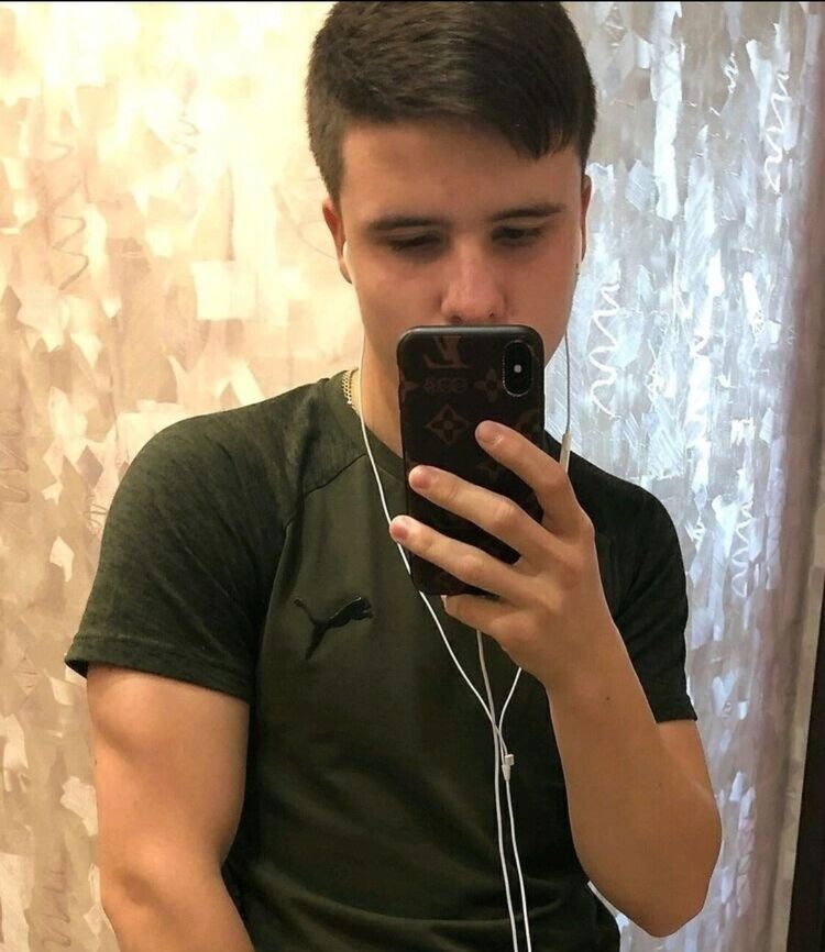 ���� 40105755 ����� ������, 22 ����, ���� ���������� � ������