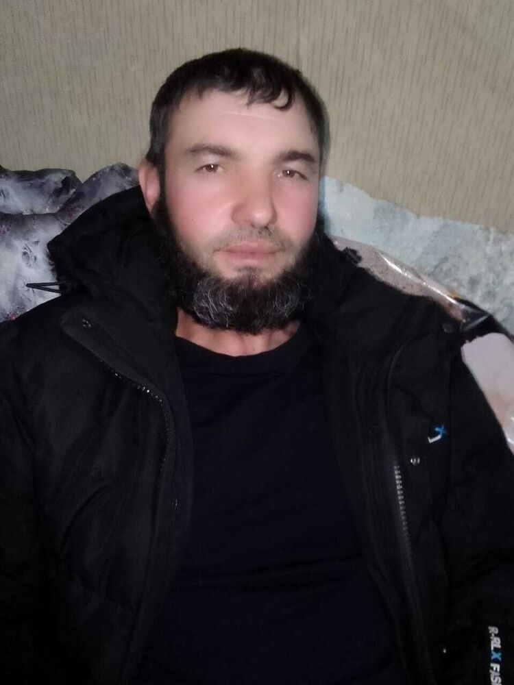  41446845  Rustam, 43 ,    