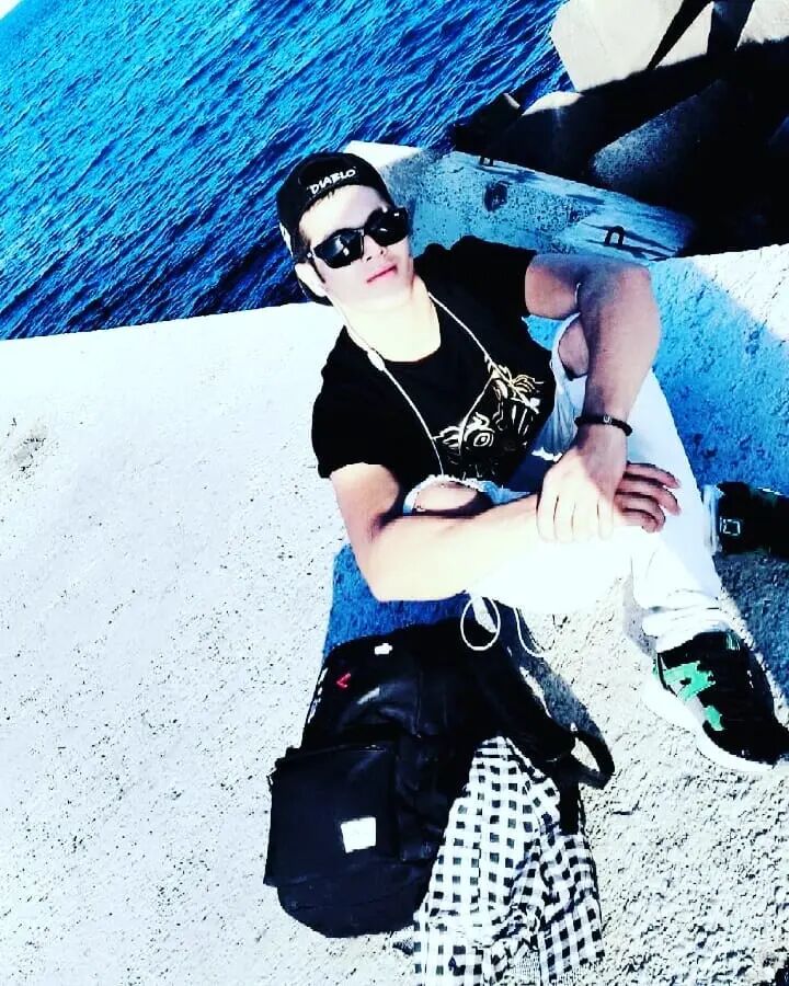  27541155  Izmaylov, 30 ,    