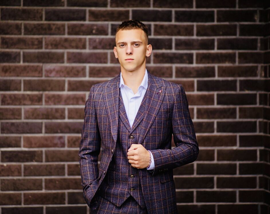 ���� 42228385 ����� ���������, 24 ����, ���� ���������� � ������