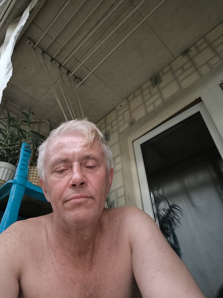  54212855  Vladimir, 59 ,    