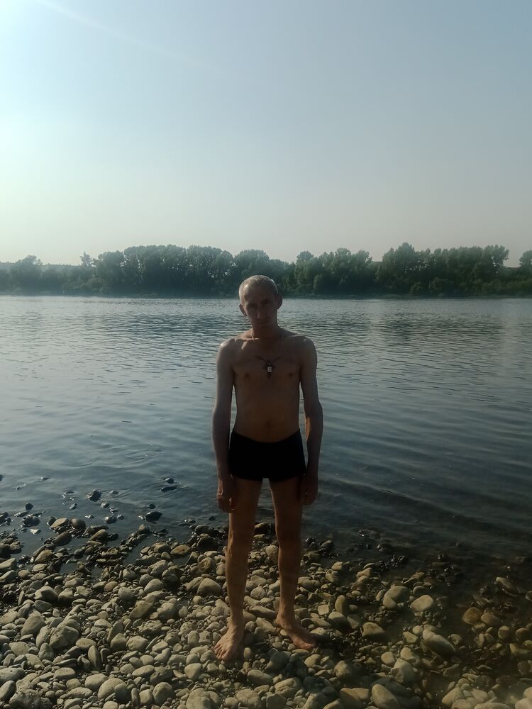  45128785  , 52 ,    