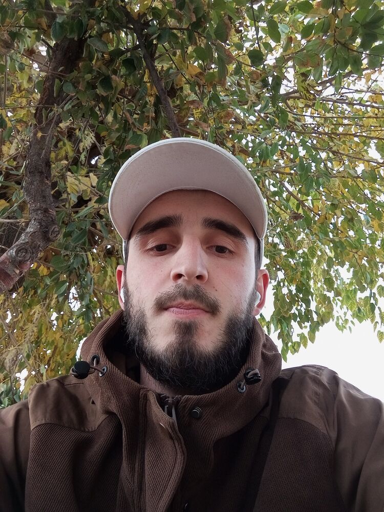  39397215  Mukhammad, 26 ,    