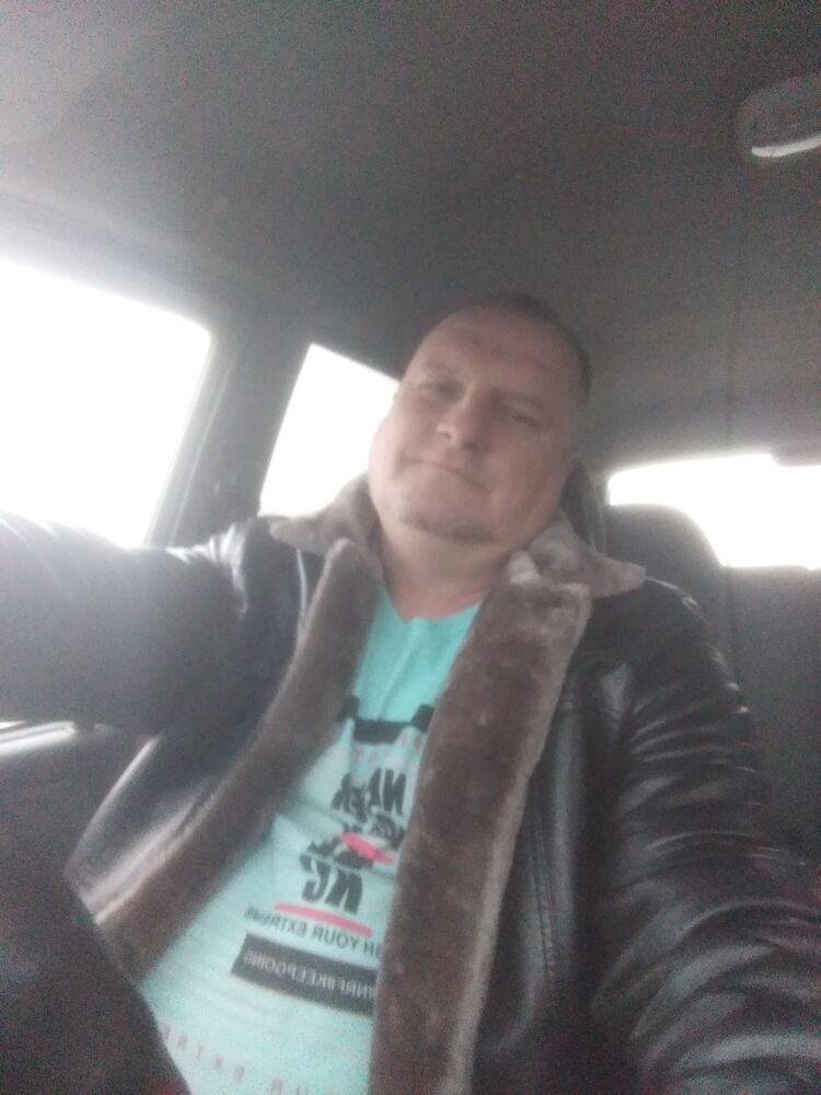  44056595  , 49 ,    