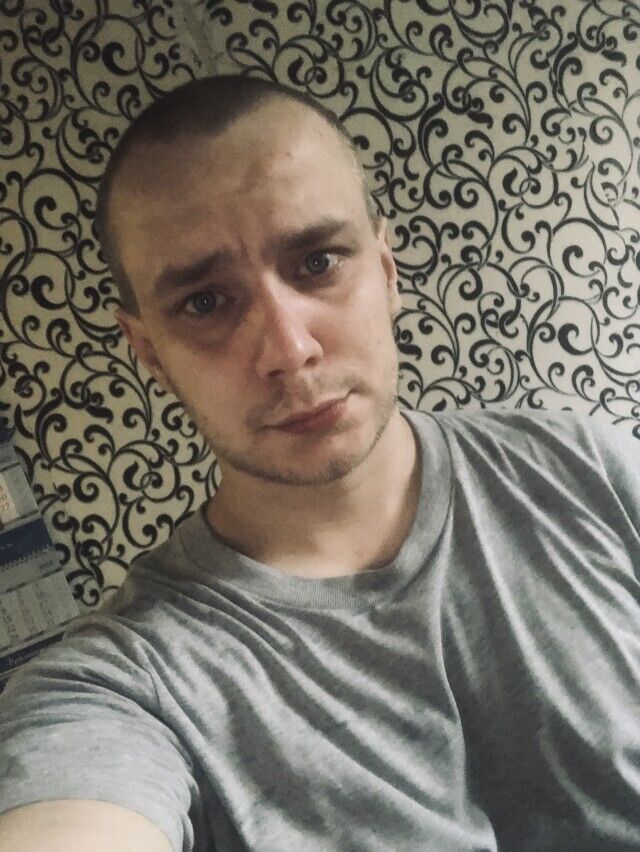  54220025  Dmitriy, 28 ,    