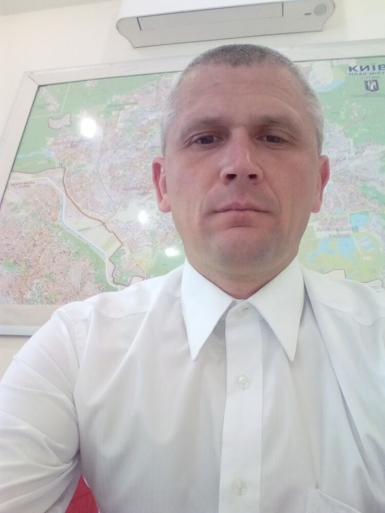  ,   Sergei, 45 ,   ,   , c 