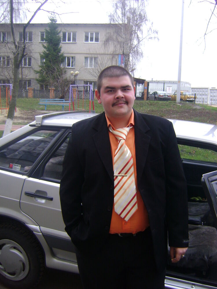  4399785  Artem, 34 ,    