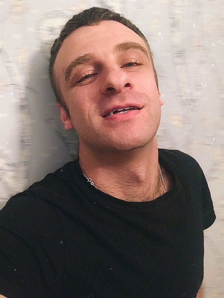 25338015  , 32 ,    