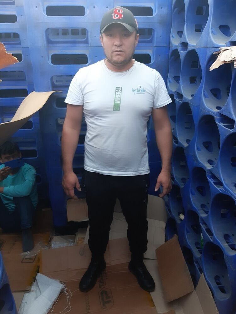  21402515  Murat, 37 ,    