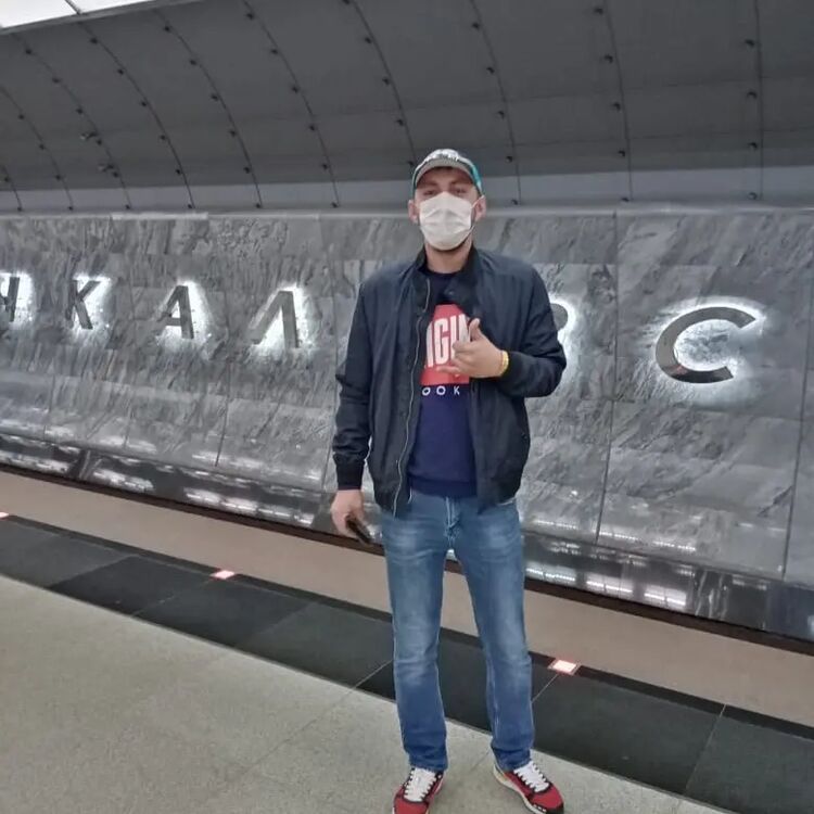  ,   Vasyamontano, 37 ,   ,   
