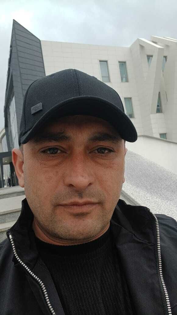 47303755  Ali, 38 ,    