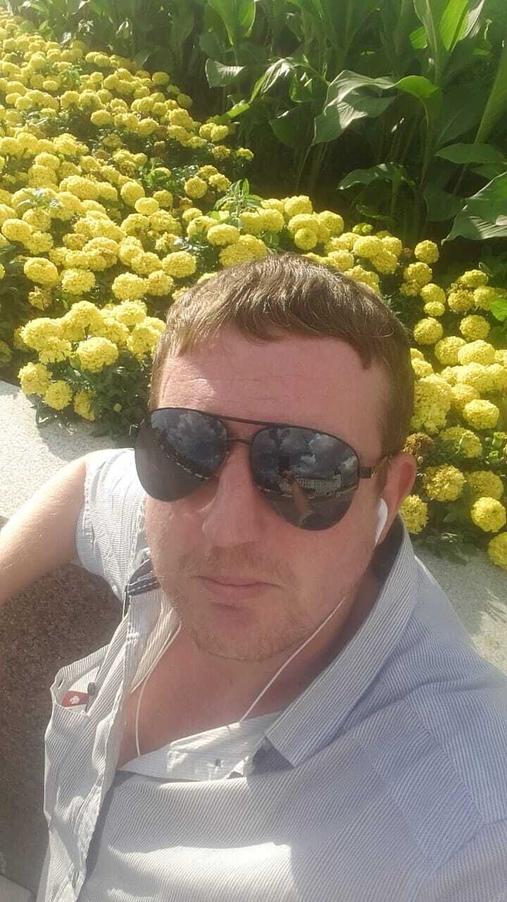  28624525  Anton, 35 ,    