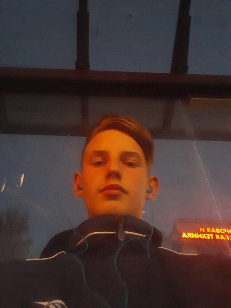  47040365  , 20 ,    