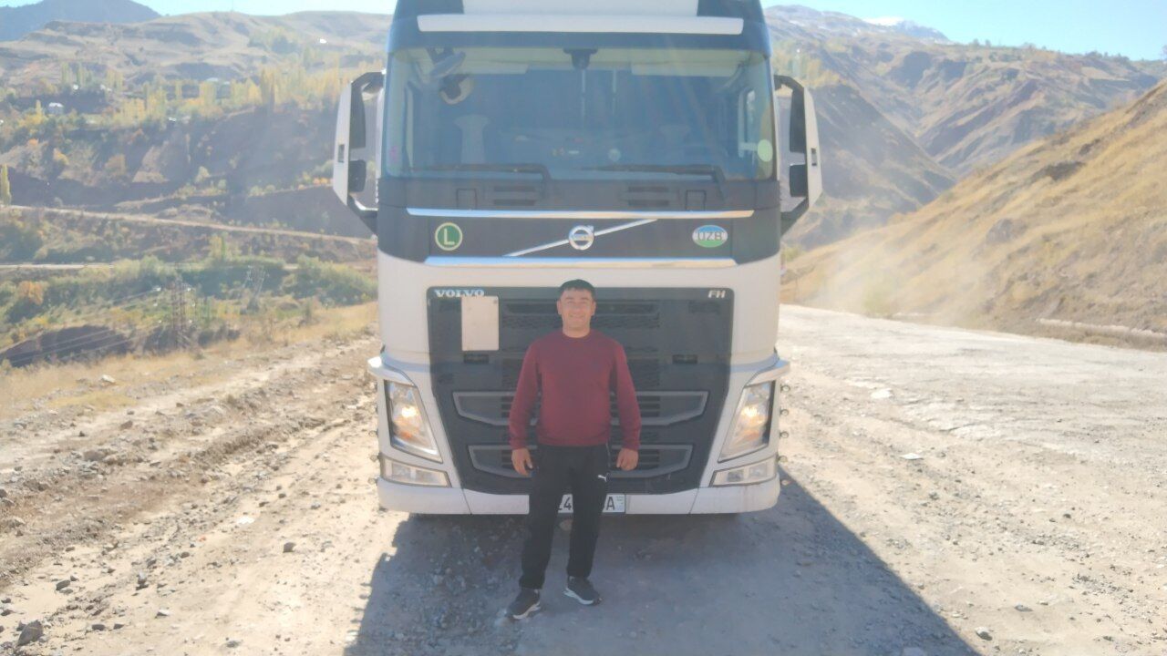  31048365     , 40 ,    -