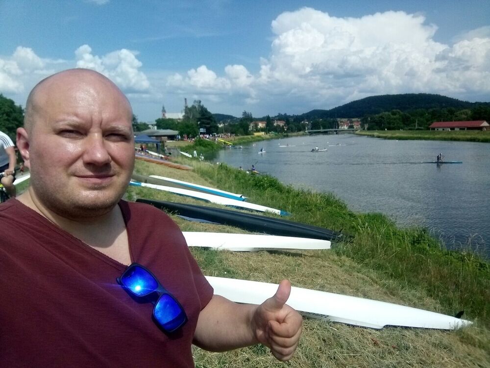  ,   SLAVA  F, 39 ,   ,   , c 