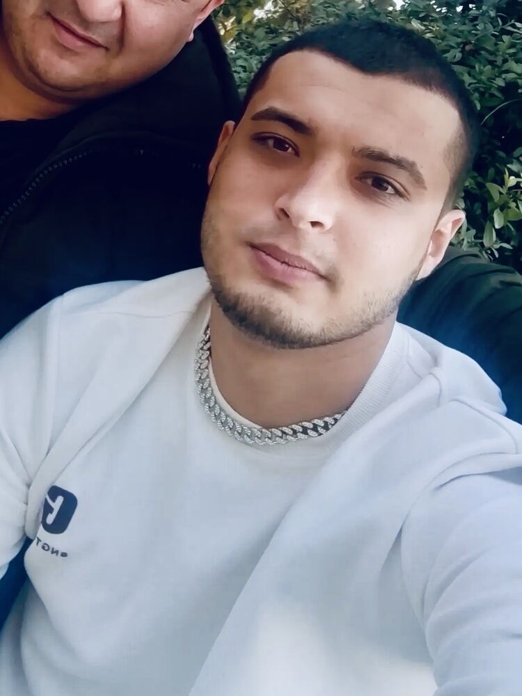  53253515  , 24 ,    