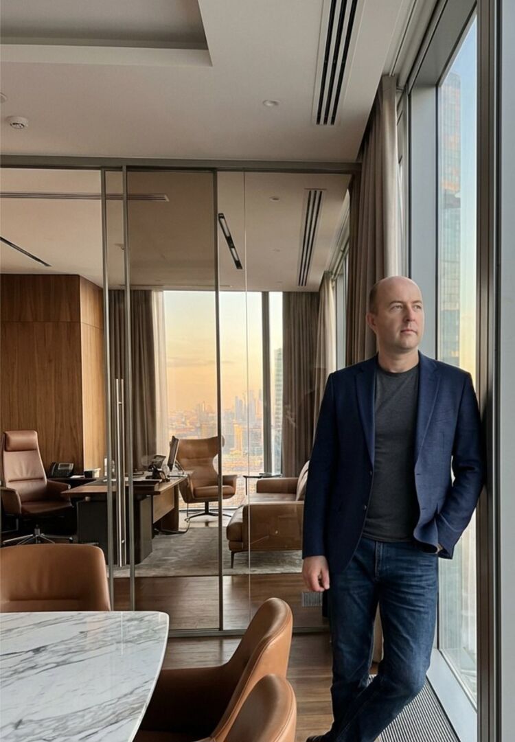 ���� 56094375 ������� �����, 42 ����, ���� ���������� � �����������