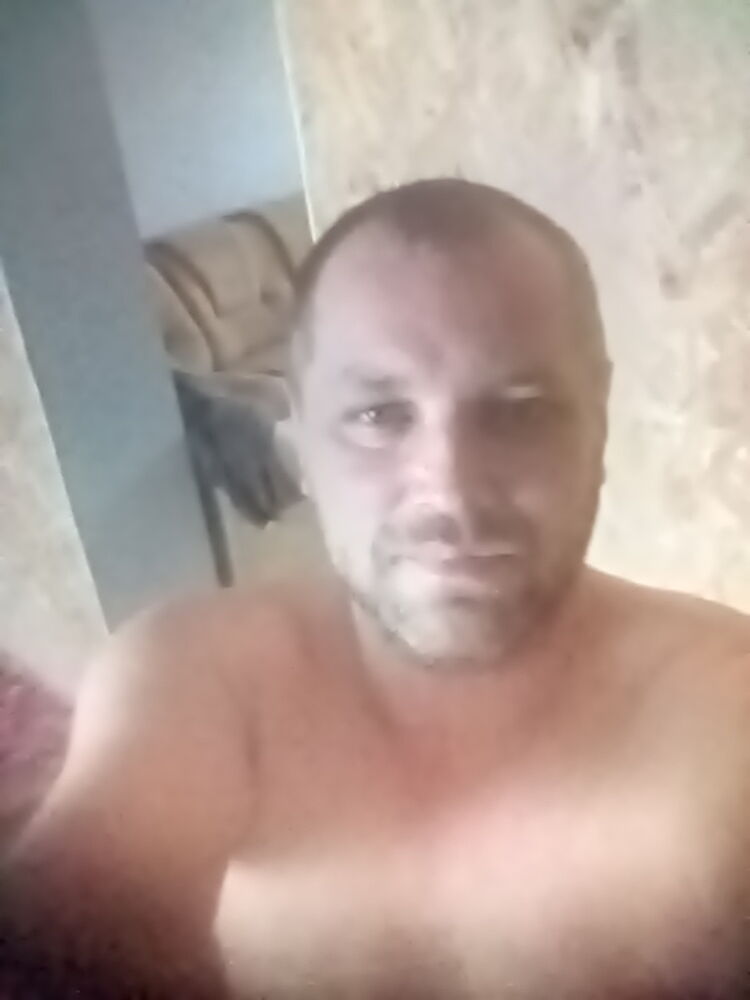  18527945  , 43 ,    