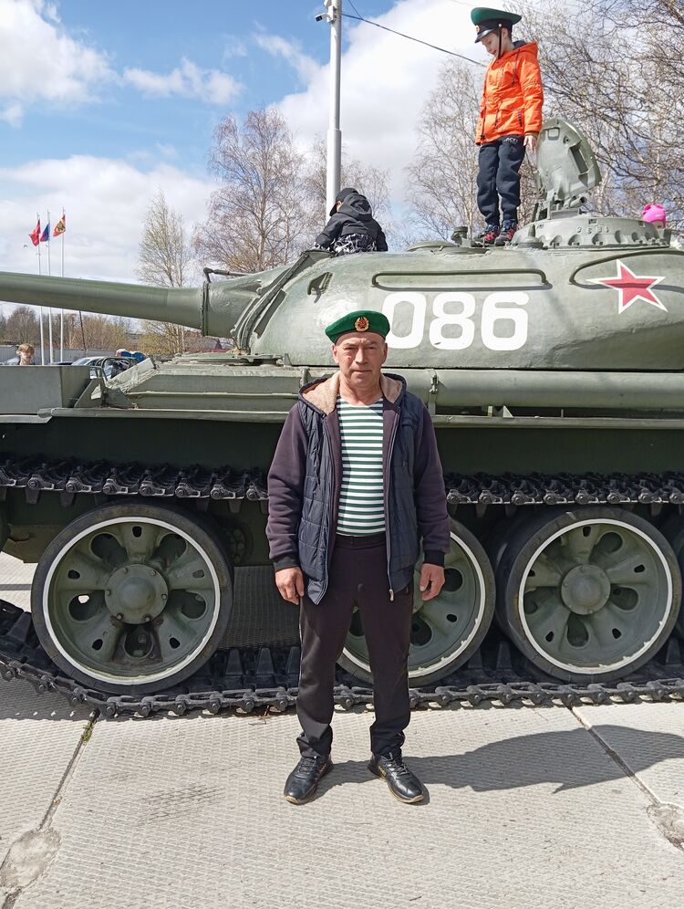  ,   Evgen, 51 ,   ,   , c 