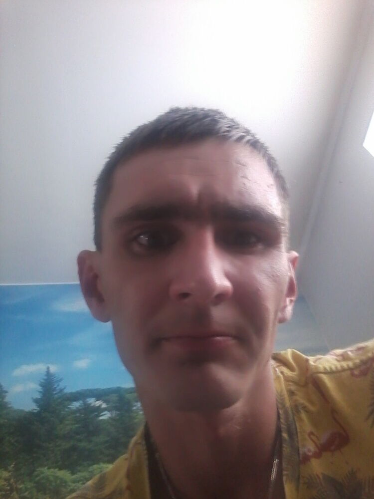 9775105  , 37 ,    