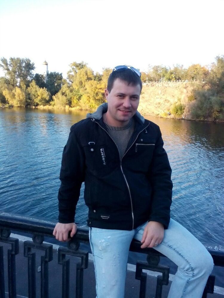  ,   Oleg, 41 ,   ,   , c 