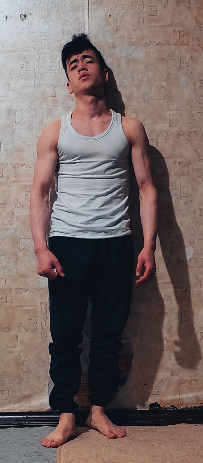  32394155  AMIR, 25 ,    