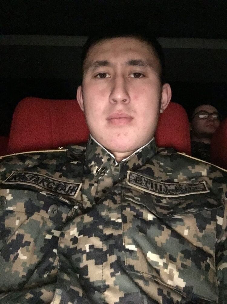  18499385  , 27 ,    