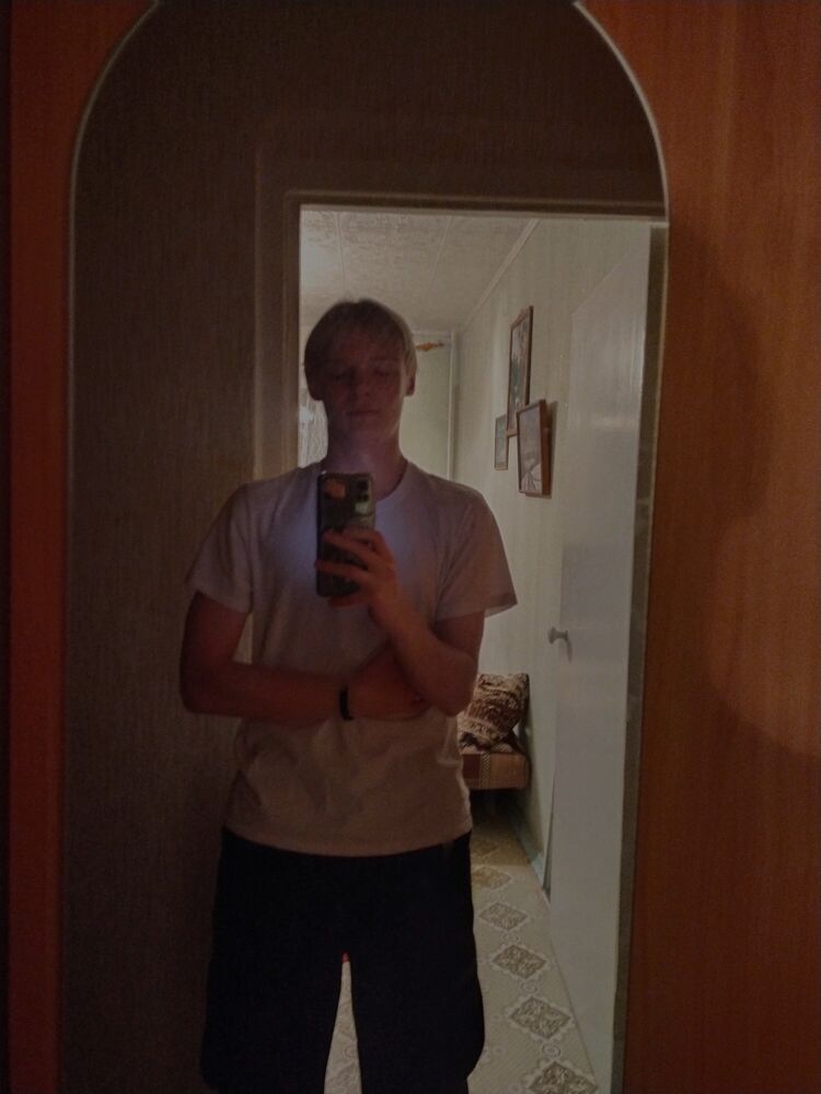  47579605  Evgeny, 19 ,    