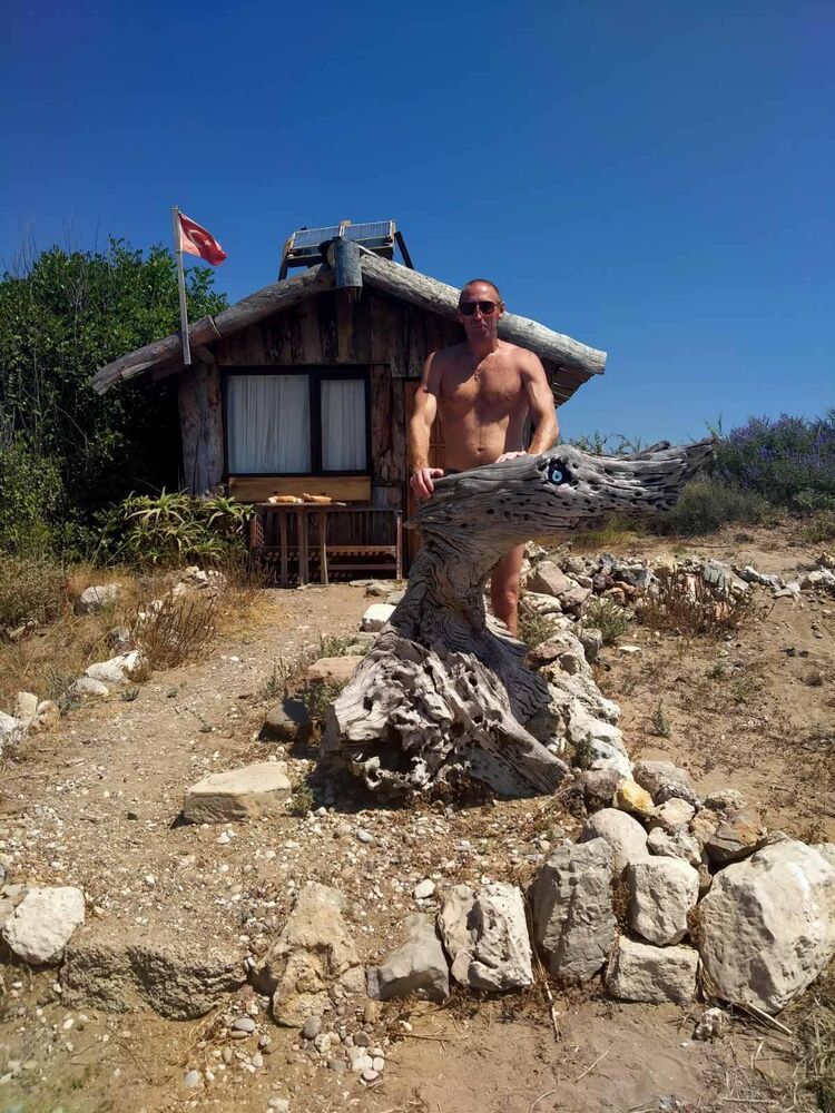  53320805  Dima, 47 ,    