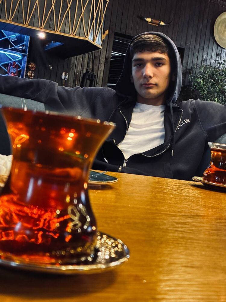 ���� 55697075 ����� Regressor, 19 ���, ���� ���������� � ��������