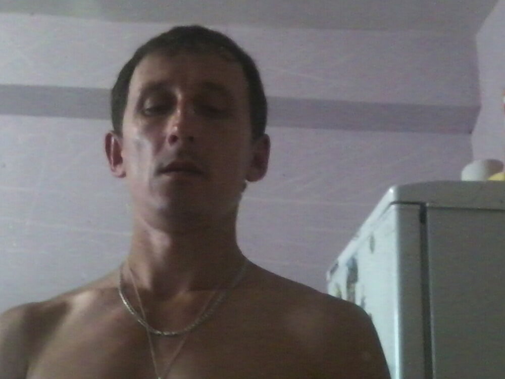  21438835  , 44 ,    