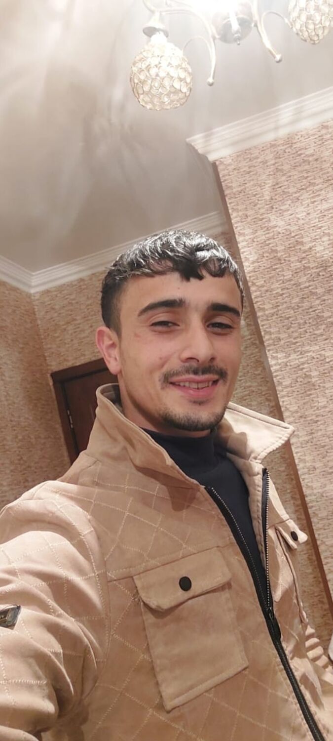 28299605  , 35 ,    