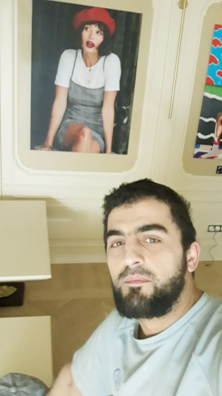  33779815  Fayzali, 33 ,    -