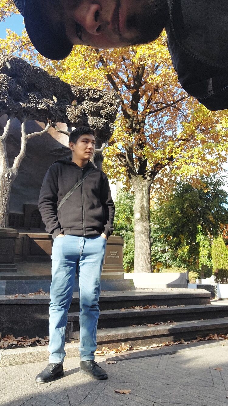  54672685  Jasurbek, 20 ,    